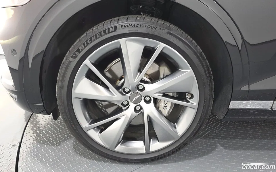 Genesis GV70 2.5T 2WD 2023 — миниатюра 5