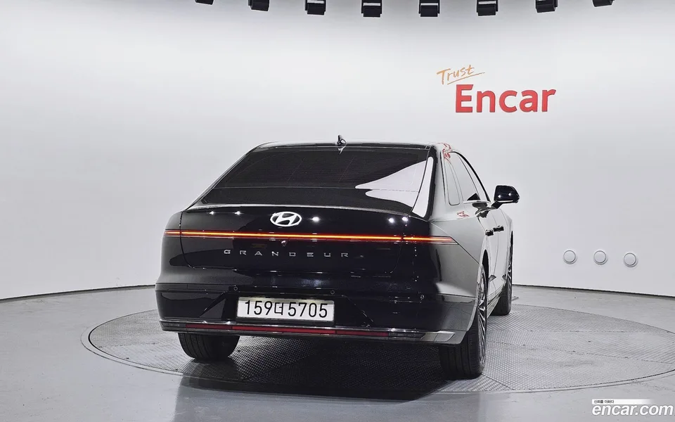 Hyundai Grandeur Hybrid 2025 — миниатюра 4
