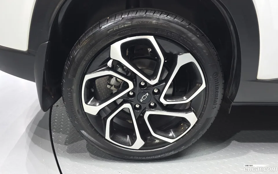 Chevrolet Trax Crossover 1.2 RS 2024 — миниатюра 2