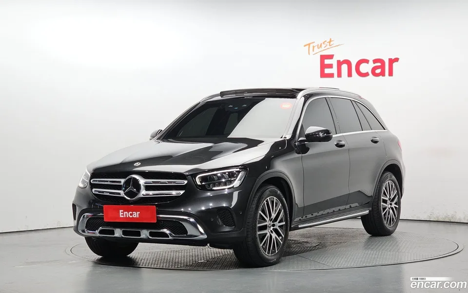 Mercedes-Benz GLC-Class GLC220 d 4MATIC 2022 — фото 1, купить с доставкой в Москву