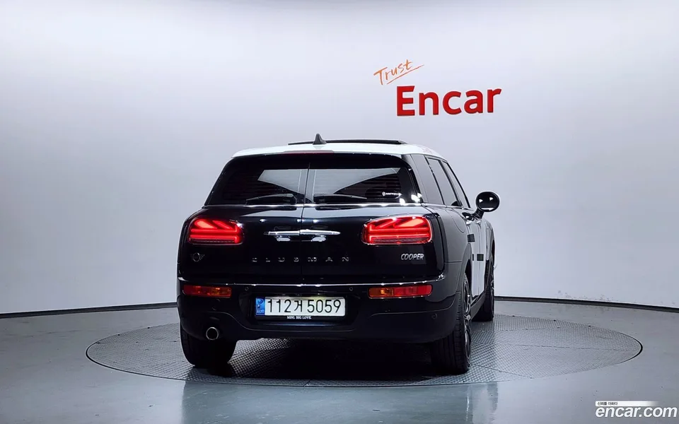 MINI Cooper Clubman 2022 — миниатюра 4