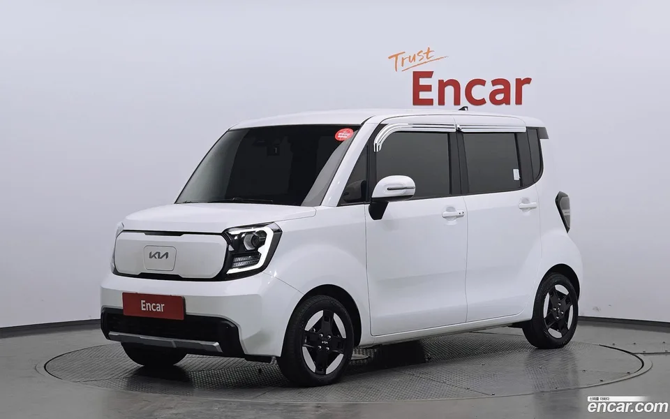 Kia Ray EV 2023 — фото 1, купить с доставкой в Москву