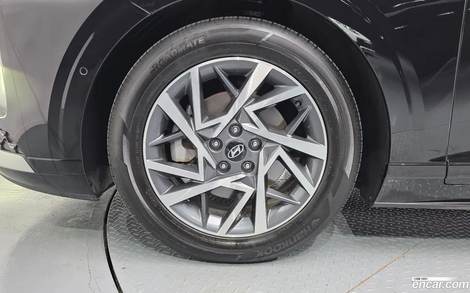 Hyundai Grandeur 2.5 2WD 2023 — миниатюра 2