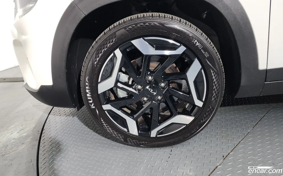 Kia Seltos 1.6 2WD 2025 — миниатюра 2