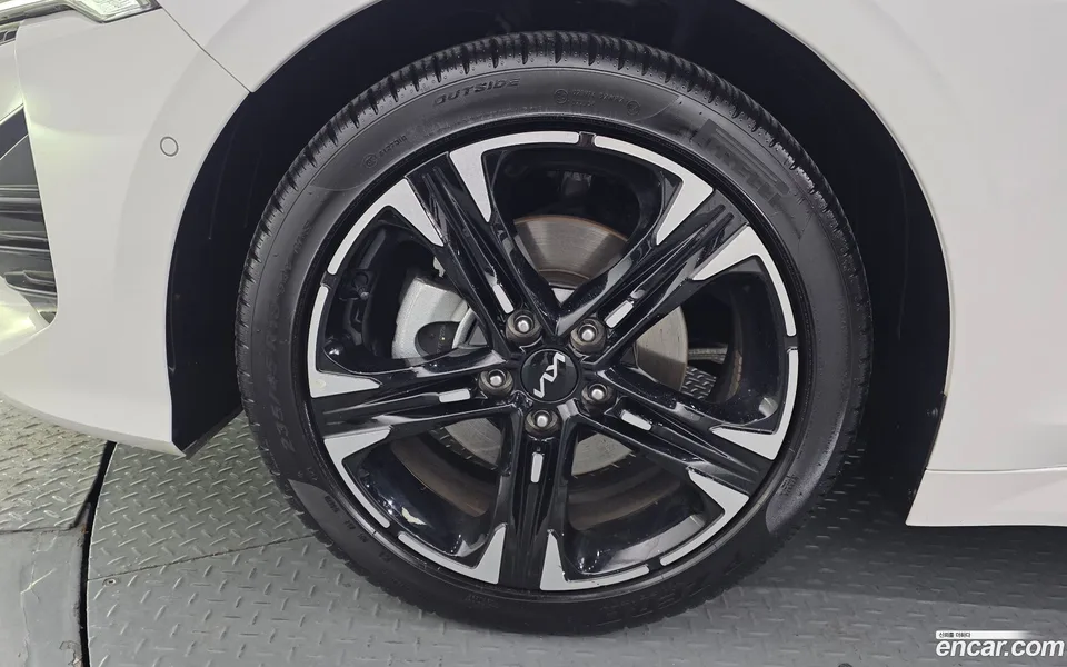 Kia K5 2.0 2023 — миниатюра 2