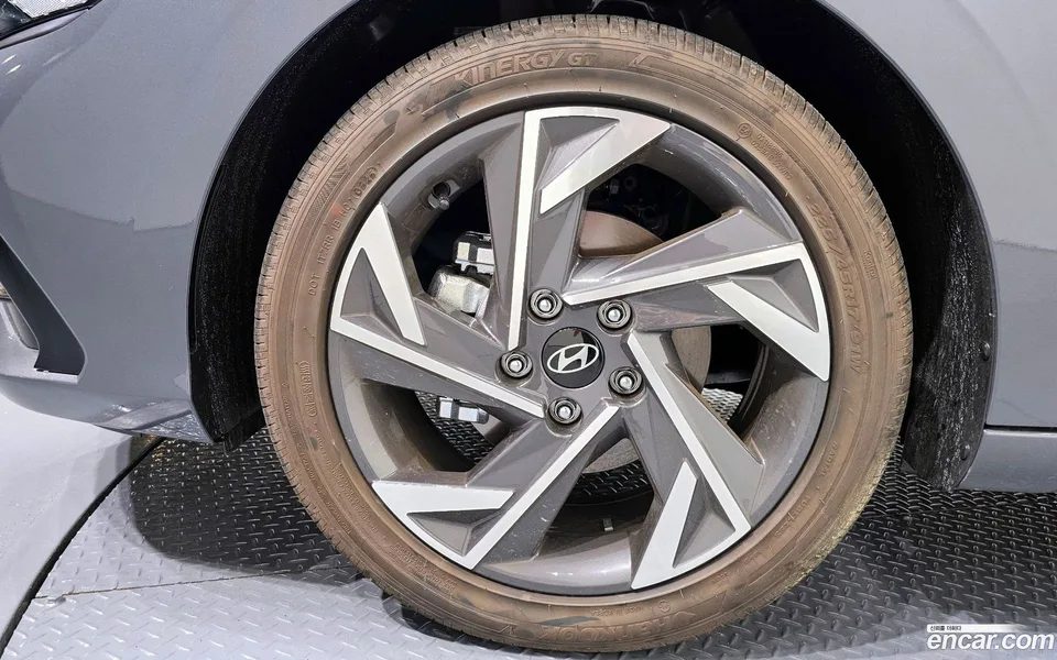 Hyundai Avante CN7 1.6 2026 — миниатюра 2