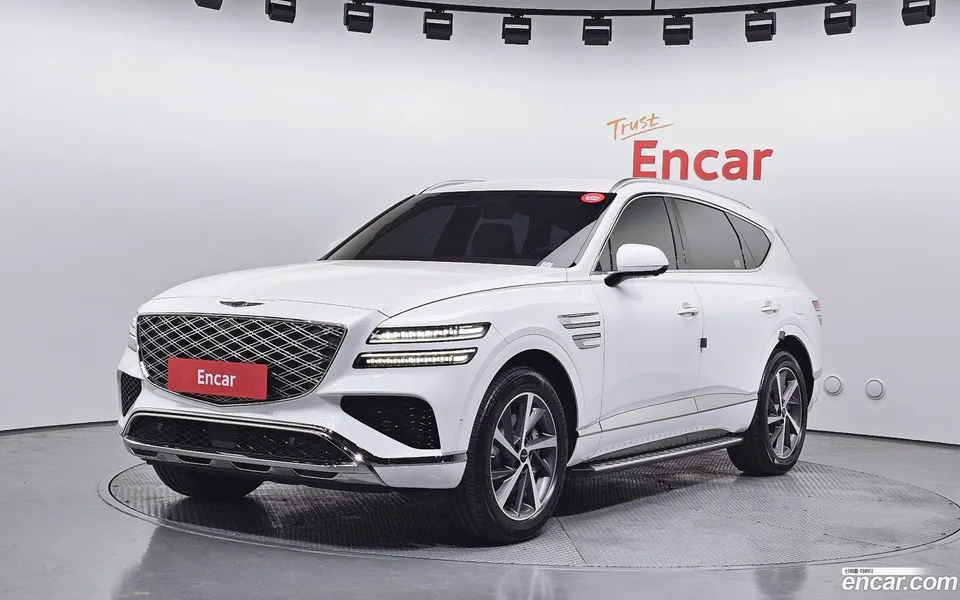 Genesis GV80 2.5T AWD 2024 — фото 1, купить с доставкой в Москву
