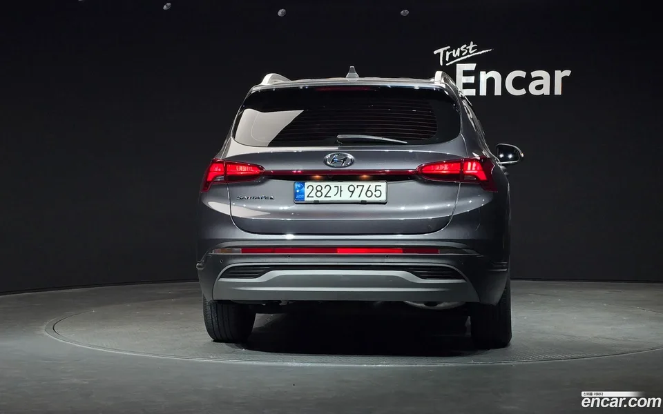 Hyundai SantaFe 2.2 2WD 2022 — миниатюра 4