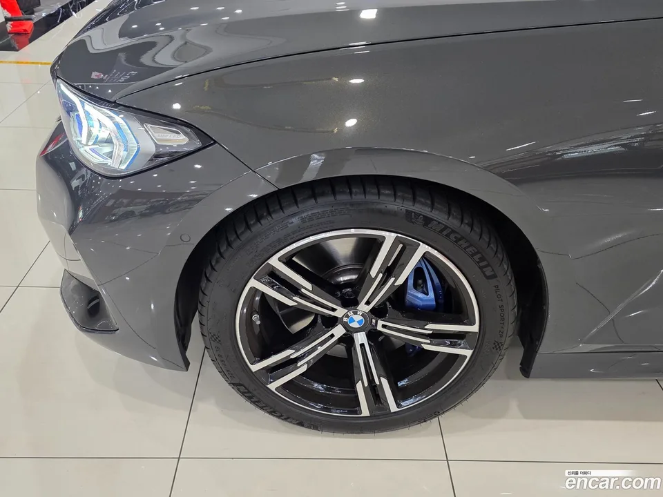 BMW 3 Series 320i M 2025 — миниатюра 5