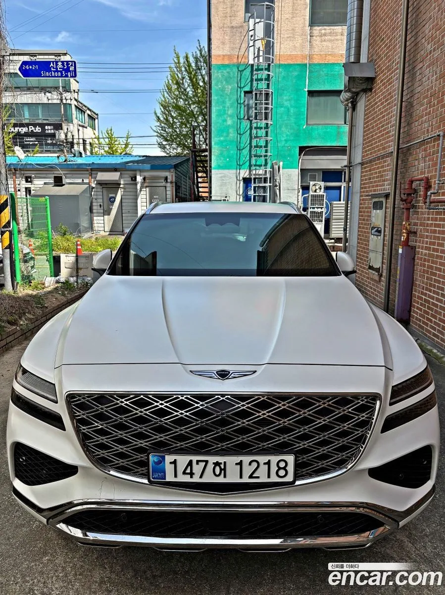 Genesis GV80 2.5T 2WD 2024 — фото 1, купить с доставкой в Москву