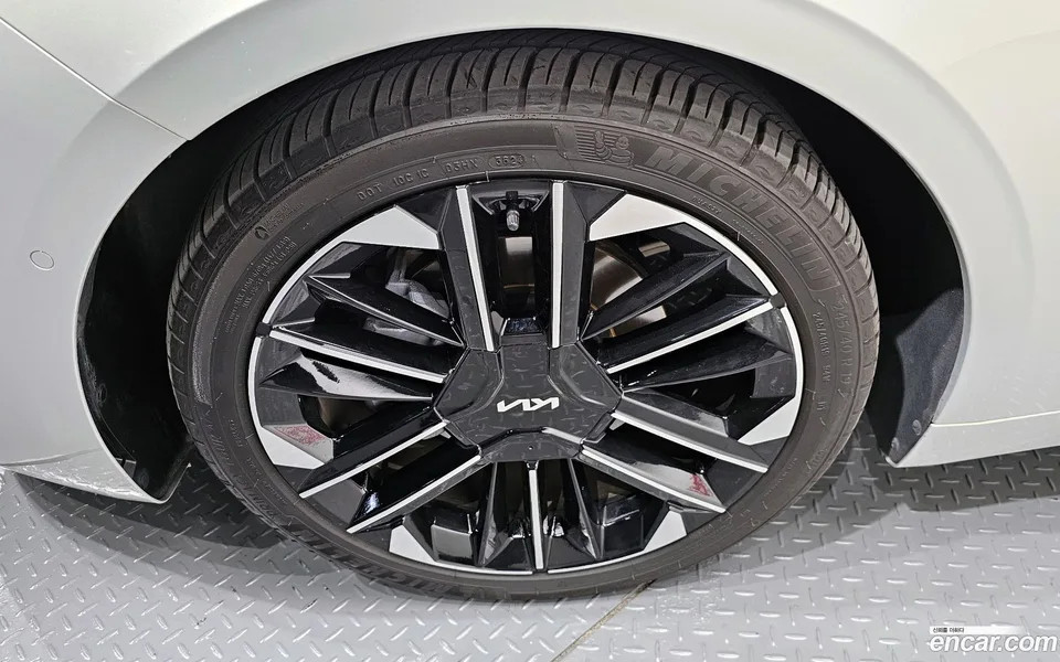 Kia K8 Hybrid 2024 — миниатюра 2