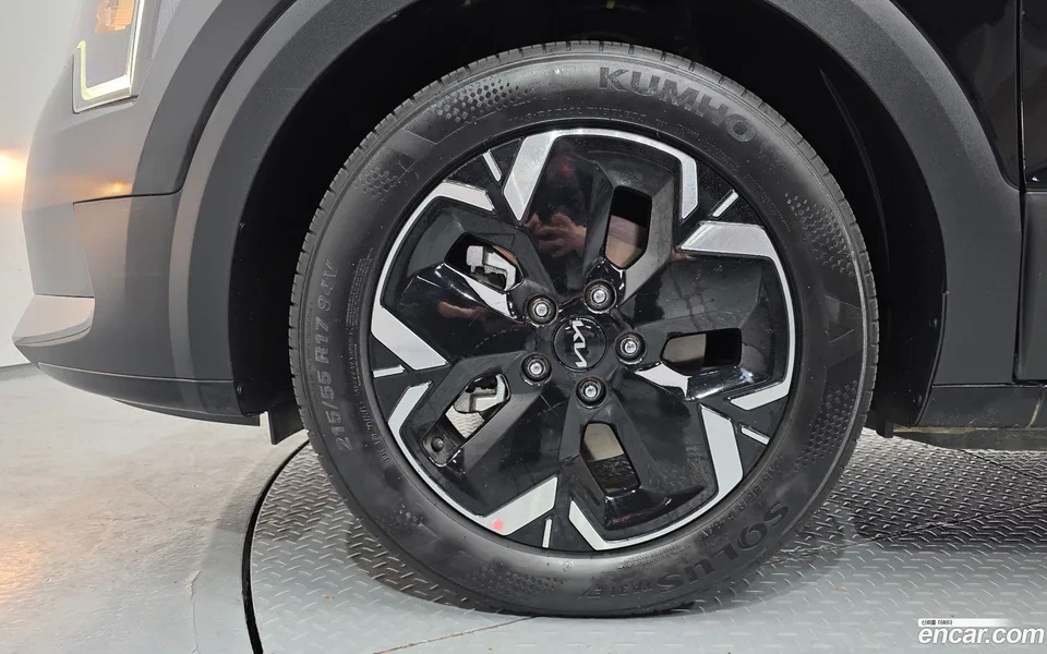 Kia Niro EV 2023 — миниатюра 5