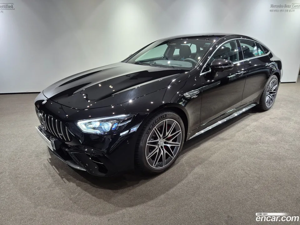Mercedes-Benz AMG GT 4 43 4MATIC+ 2025 — фото 1, купить с доставкой в Москву