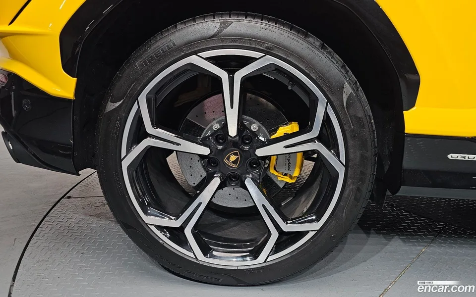 Lamborghini Urus 4.0 V8 S 2024 — миниатюра 5