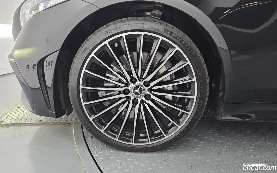 Mercedes-Benz CLS-Class CLS450 4MATIC 2023 — миниатюра 2