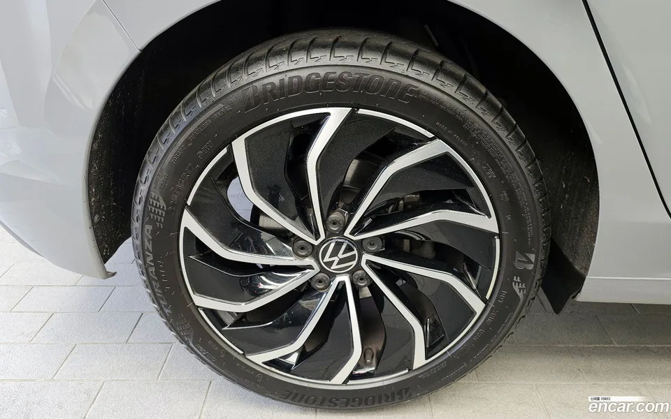 Volkswagen Golf 2.0 TDI 2023 — миниатюра 5