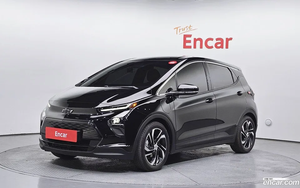Chevrolet Bolt EV EV 2022 — фото 1, купить с доставкой в Москву