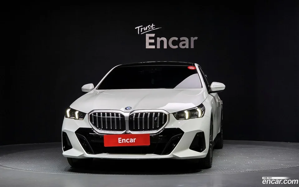 BMW i5 eDrive 40 M 2025 — миниатюра 3