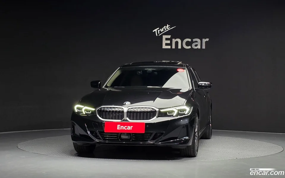 BMW 3 Series 320i 2023 — миниатюра 3