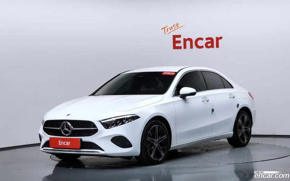 Mercedes-Benz A-Class A220 2024 — фото 1, купить с доставкой в Москву