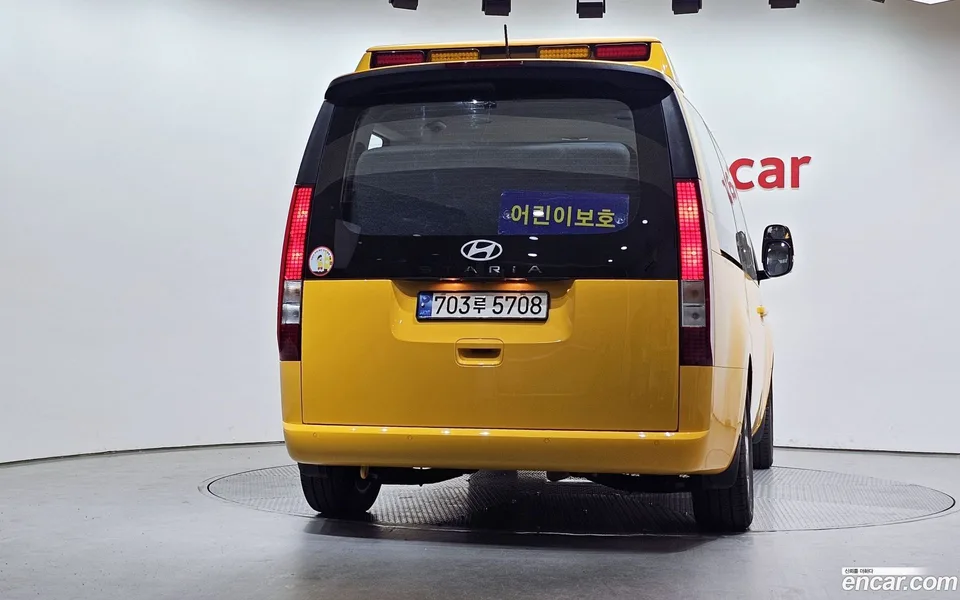 Hyundai Staria L3.5 2025 — миниатюра 4