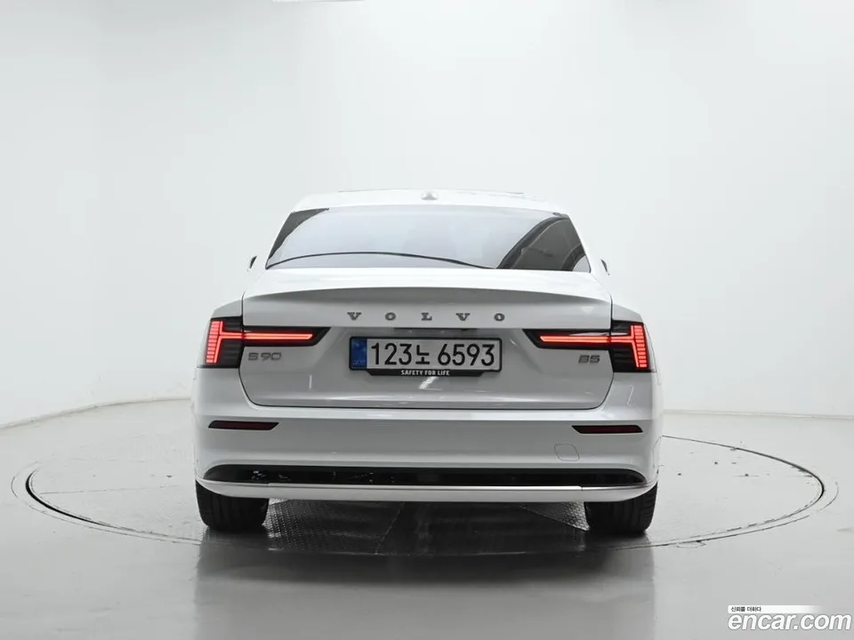 Volvo S90 B5 2026 — миниатюра 4