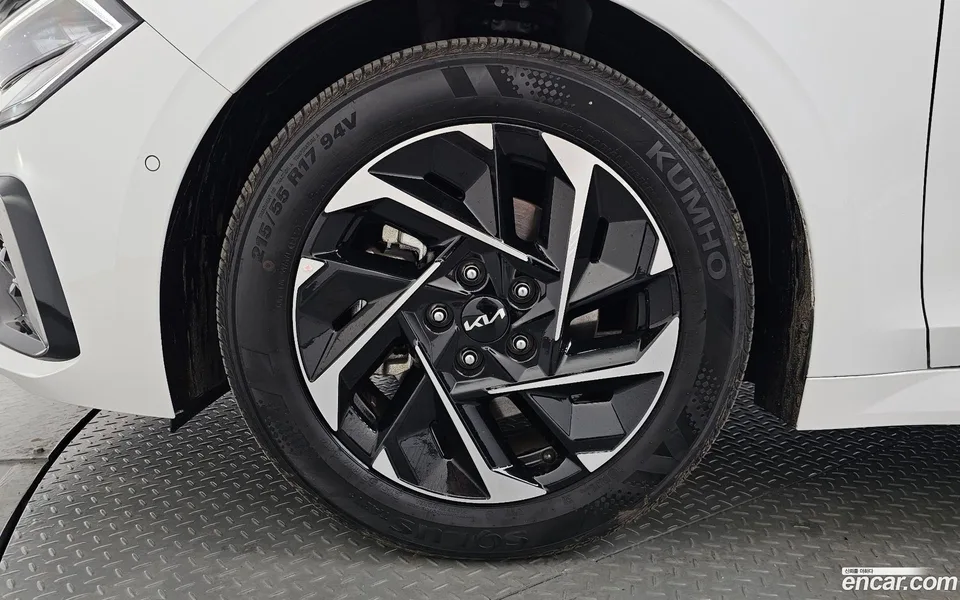 Kia K5 Hybrid 2025 — миниатюра 5