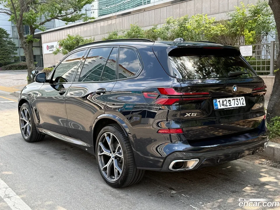 BMW X5 xDrive 30d M 2025 — миниатюра 3