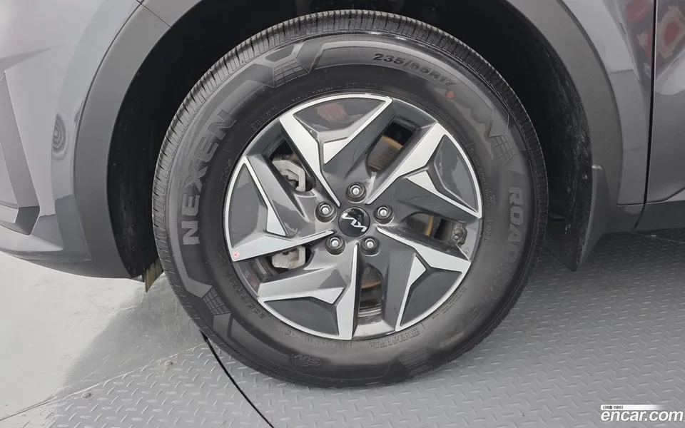 Kia Sorento HEV 1.6 4WD 2023 — миниатюра 2