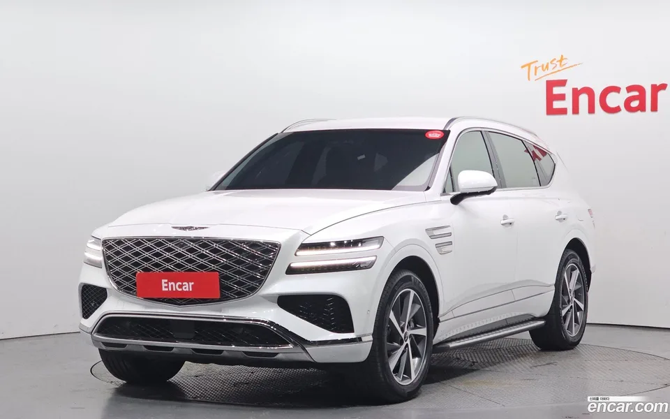Genesis GV80 2.5T AWD 2024 — photo 1, buy with delivery to Moscow