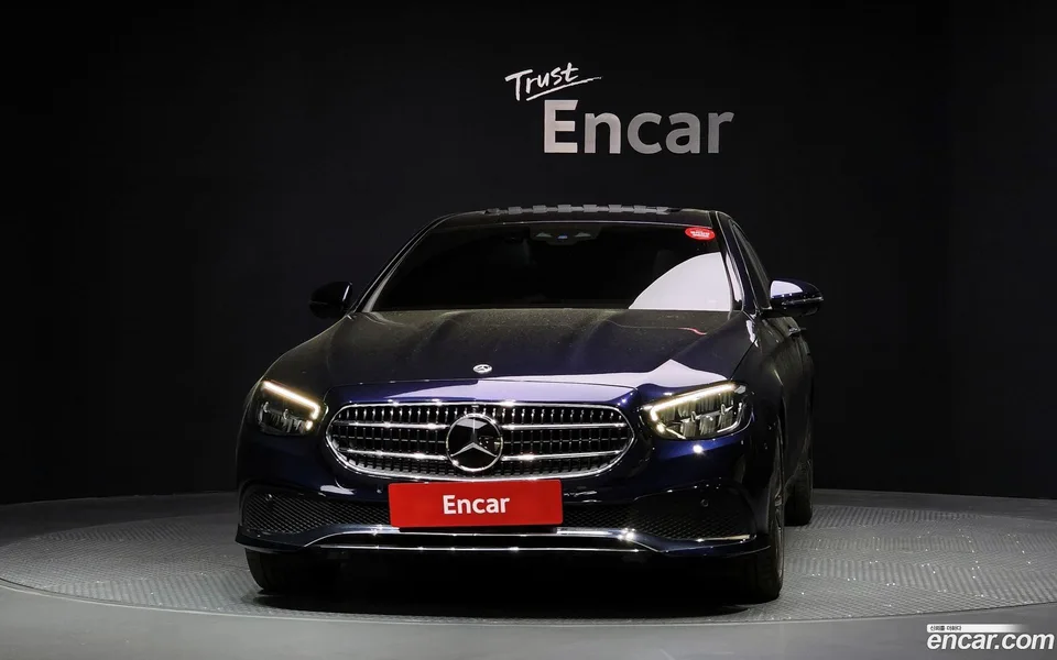 Mercedes-Benz E-Class E250 2022 — миниатюра 3