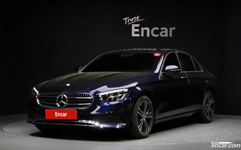 Mercedes-Benz E-Class E250 2022 — фото 1, купить с доставкой в Москву