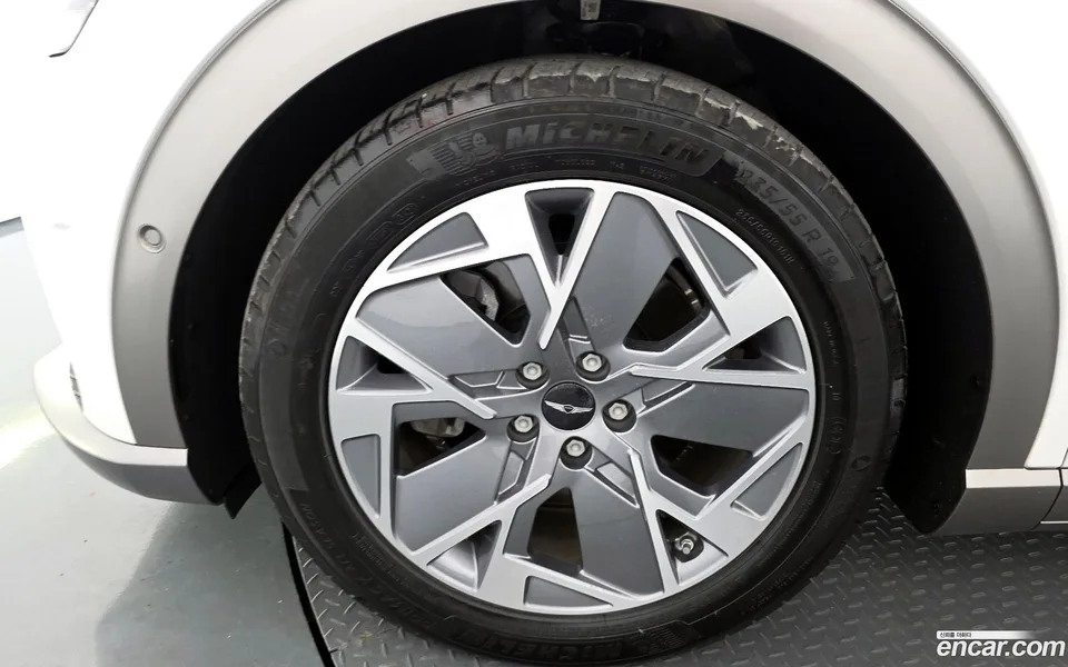 Genesis GV60 2022 — миниатюра 5