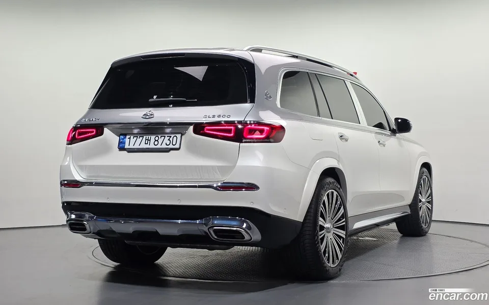 Mercedes-Benz GLS-Class GLS600 4MATIC 2023 — thumbnail 2