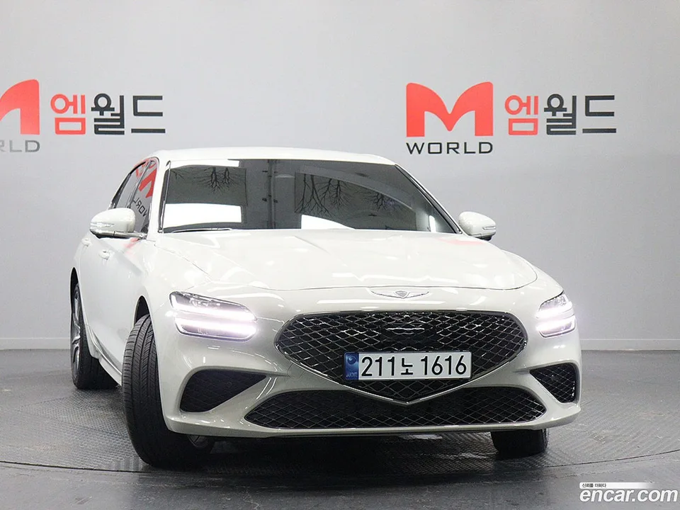 Genesis G70 Shooting Brake 2.5T 2WD 2025 — фото 1, купить с доставкой в Москву