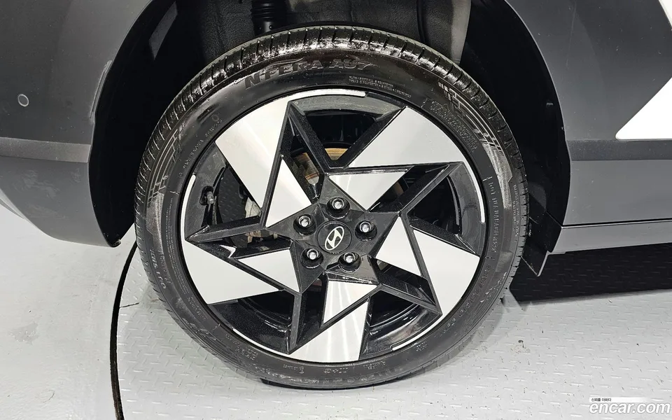 Hyundai Kona 1.6 4WD 2024 — миниатюра 5