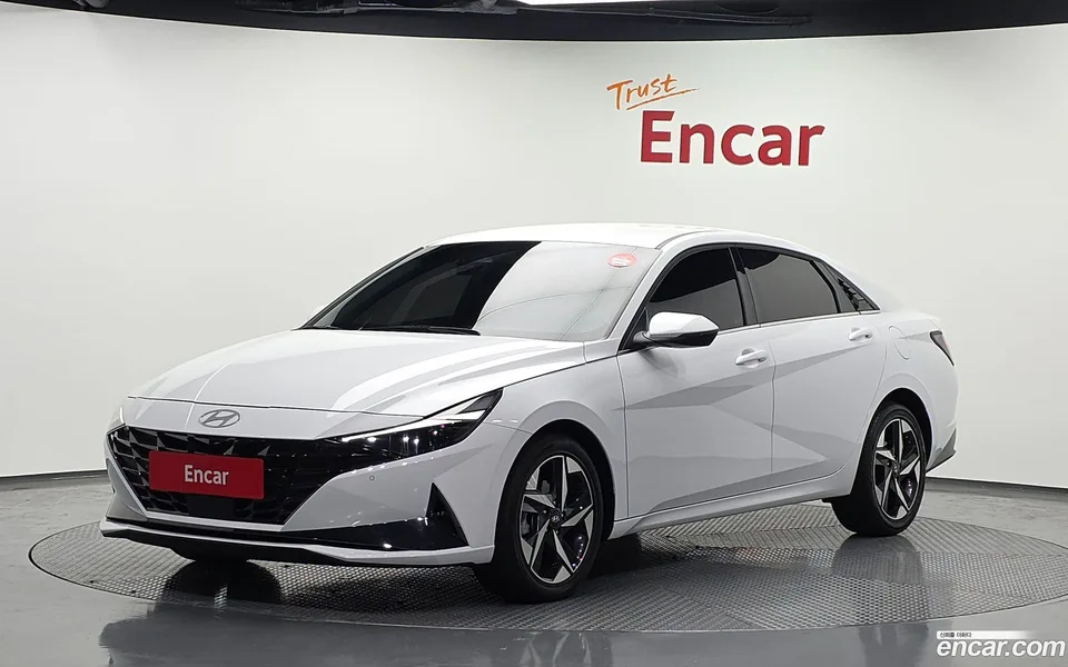 Hyundai Avante 1.6 2022 — фото 1, купить с доставкой в Москву