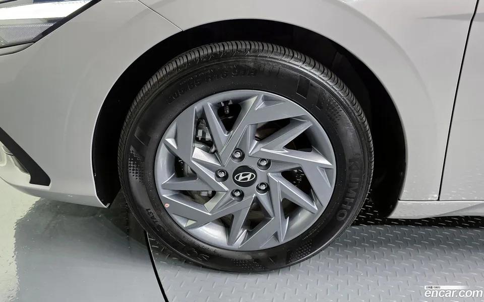 Hyundai Avante CN7 1.6 2024 — миниатюра 5