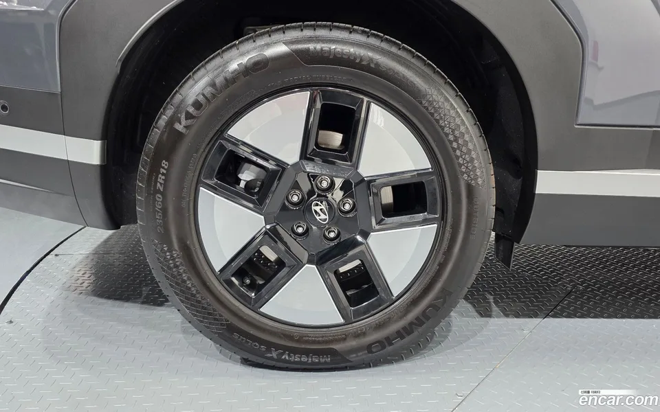 Hyundai SantaFe HEV 1.6 2WD 2026 — миниатюра 2