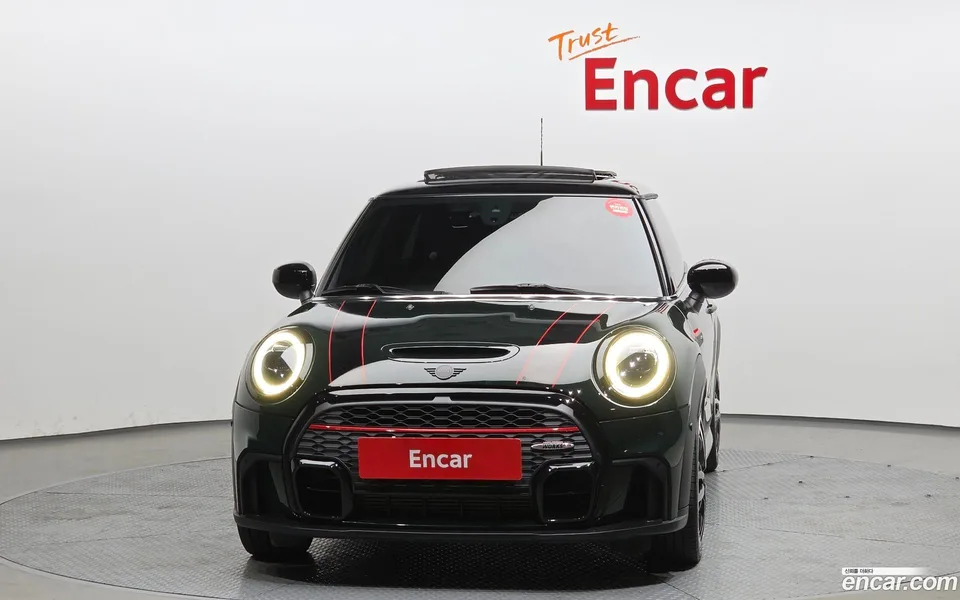 MINI Cooper S JCW 2022 — thumbnail 3