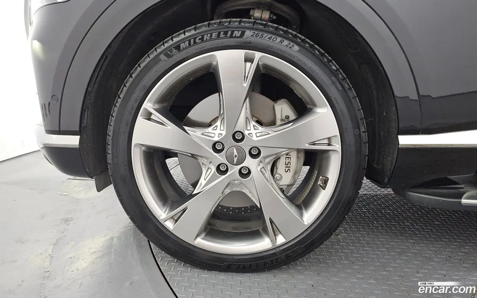 Genesis GV80 2.5T AWD 2023 — миниатюра 2