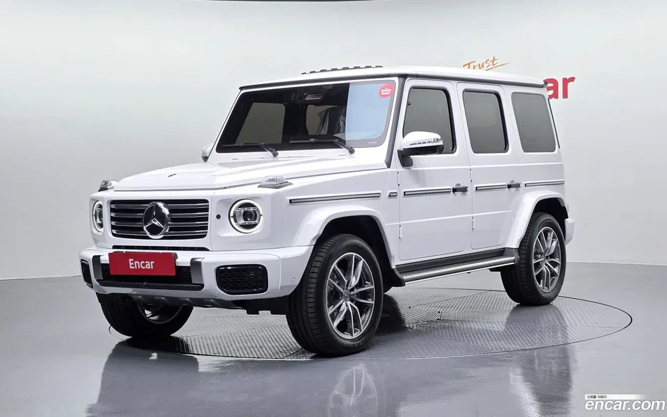 Mercedes-Benz G-Class 2026