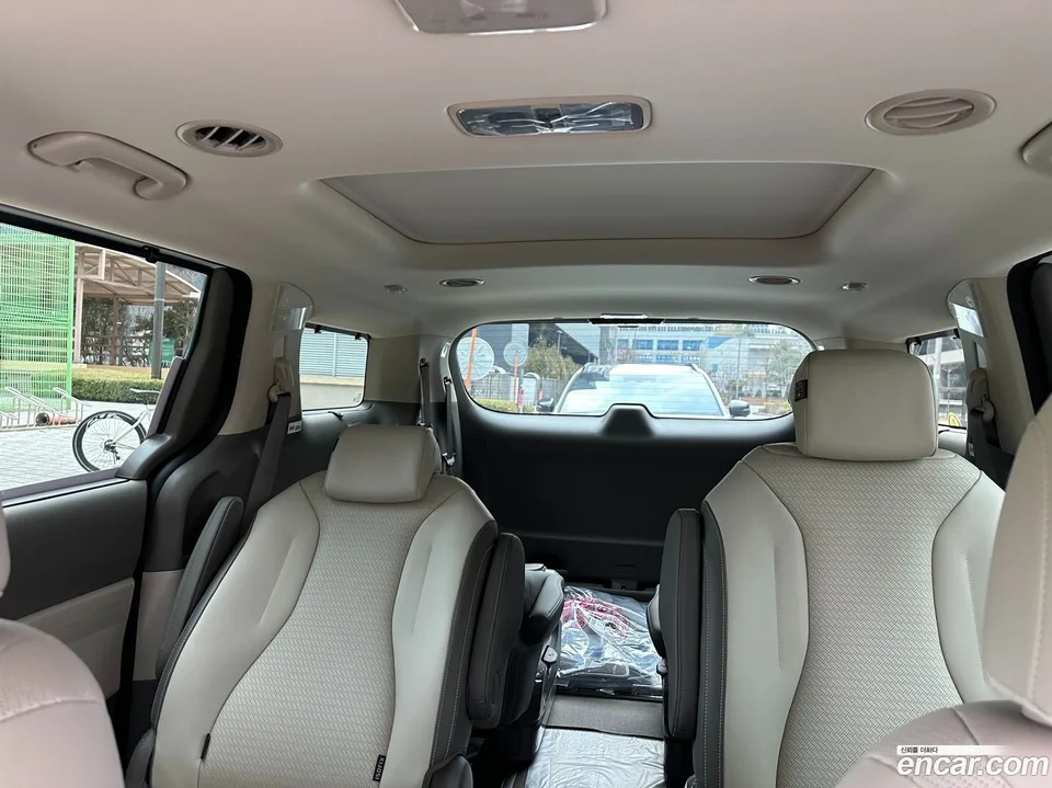 Kia Carnival HEV 9 X Line 2026 — миниатюра 5