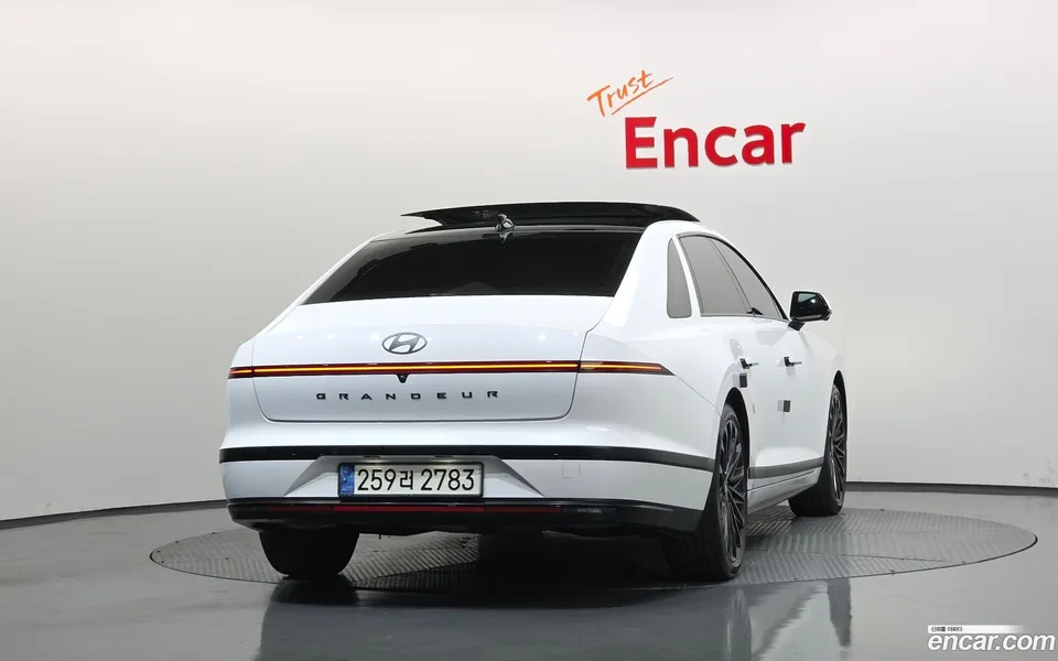 Hyundai Grandeur 2.5 2WD 2022 — миниатюра 4