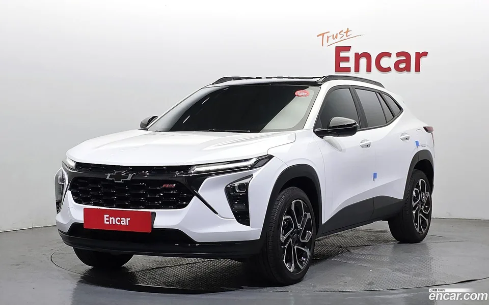 Chevrolet Trax Crossover 1.2 RS 2023 — фото 1, купить с доставкой в Москву