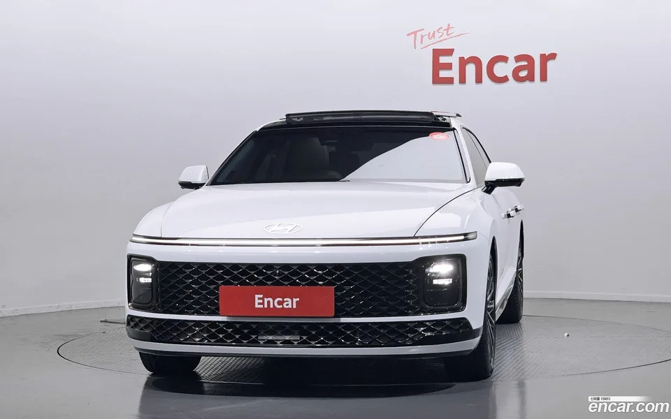 Hyundai Grandeur Hybrid 2023 — миниатюра 3