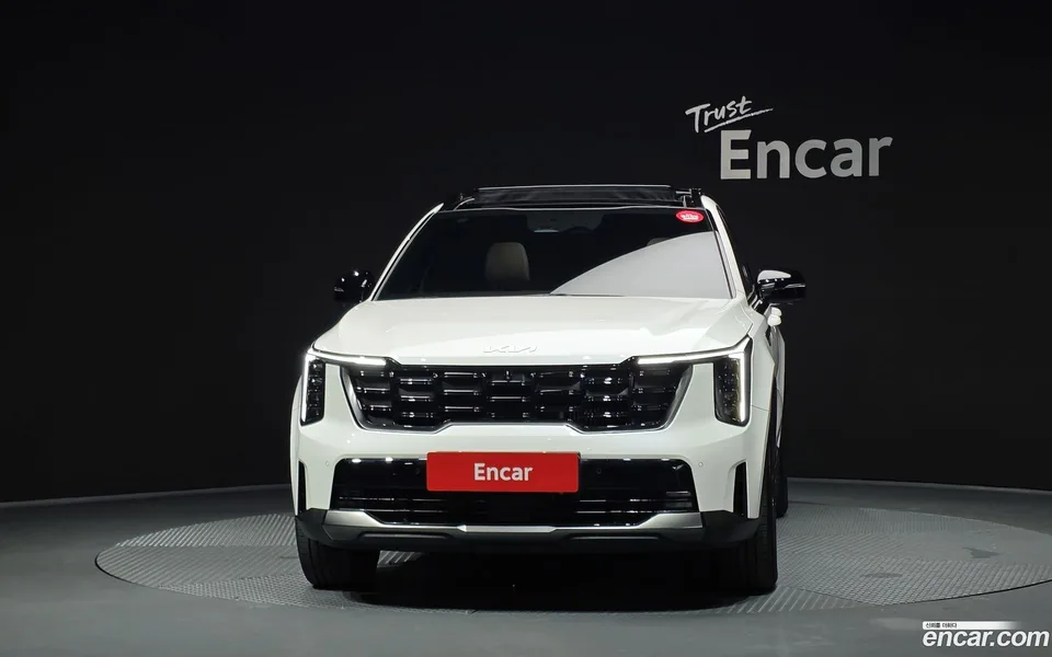 Kia Sorento HEV 1.6 2WD 2023 — миниатюра 3