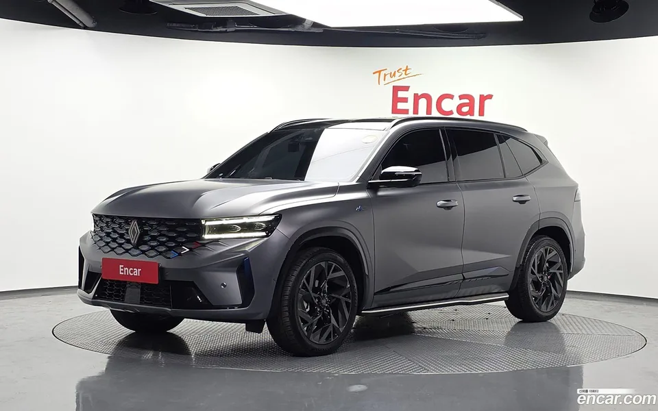 Renault Samsung Grand Koleos 1.5 E-TECH 2WD 2025 — фото 1, купить с доставкой в Москву