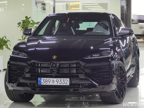 Lamborghini Urus 2025 buy in Moscow