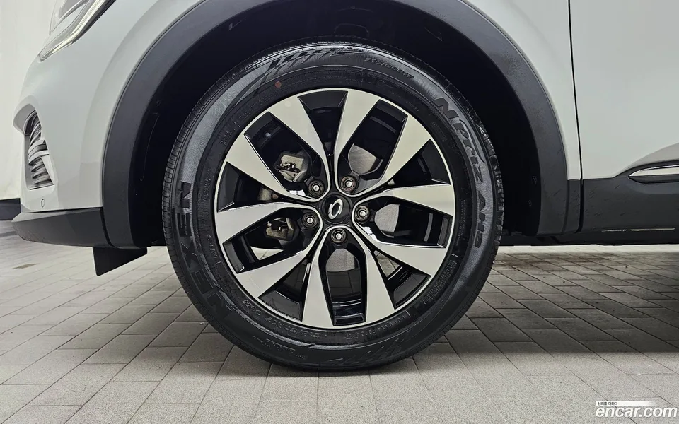 Renault Samsung XM3 (Arkana) 1.6 GTe RE 2023 — миниатюра 5
